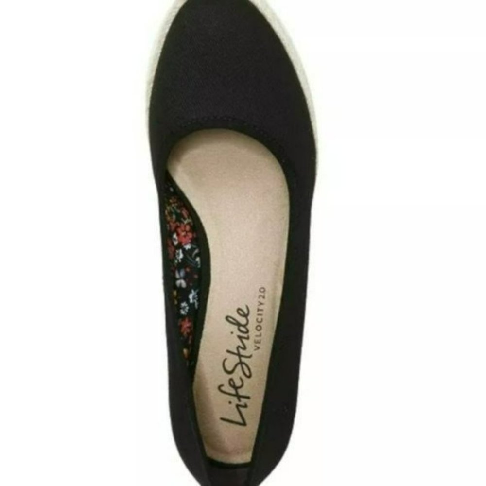 Life Stride Karma Wedge Espadrille- 5.5 - Picture 3 of 8